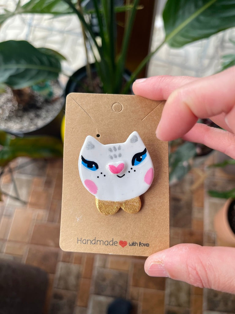 White Cat